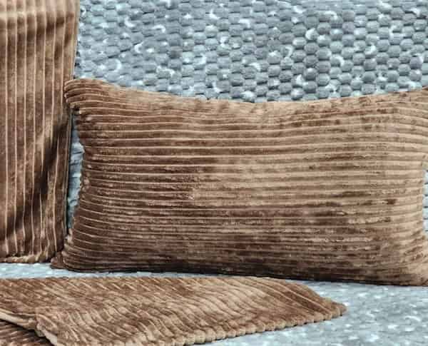 تصویر 1 از قیمت خرید روبالشی مخمل پلیسه + فروش ویژه